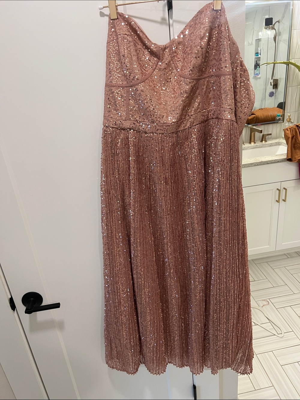 City chic Sequin Strapless Midi Dress in Rose Gold